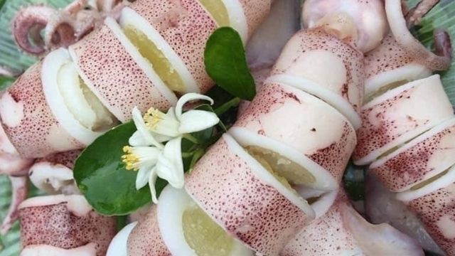 Mực xôi - món ăn khó cưỡng khi đến Cửa Lò