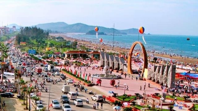 Về Cửa Lò ngồi thuyền đêm nghe ví dặm (1)